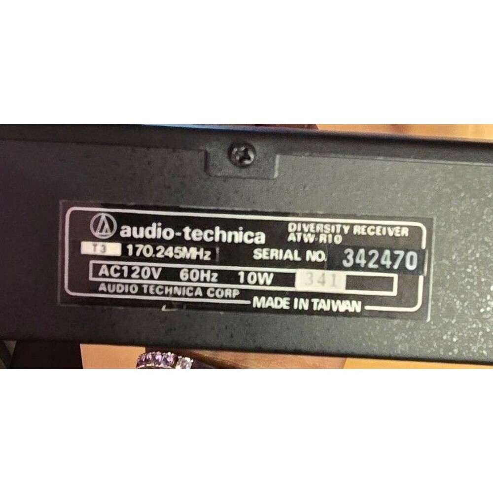 Audio Technica ATW-1127 Wireless Microphone System, with mic/power cord included - Picture 5 of 7